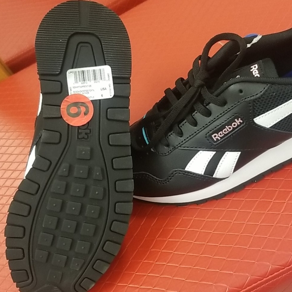 REEBOK CLASSIC HARMAN RUN LEATHER CL WOMEN Sneaker - Picture 5 of 8